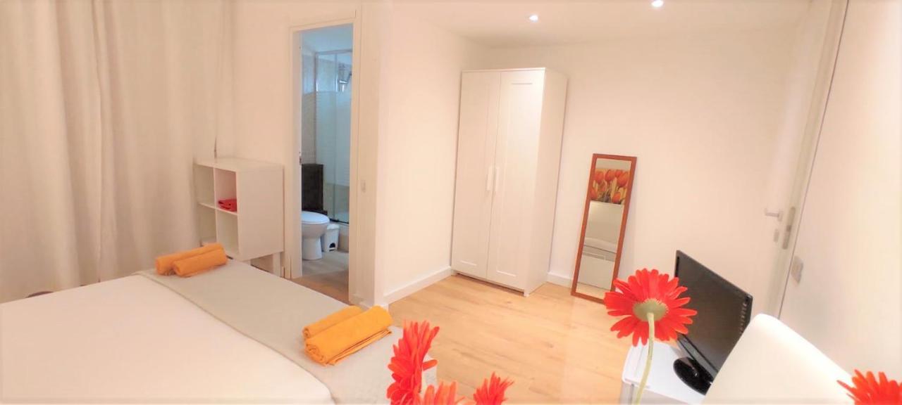 Living Cagliari Marina Bed and Breakfast Exterior foto