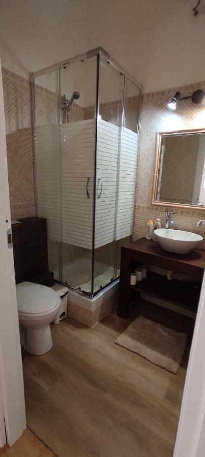 Living Cagliari Marina Bed and Breakfast Exterior foto